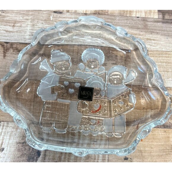 Mikasa Crystal Christmas Carolers Relish Dish 8" Scalloped Edge - Picture 3 of 6